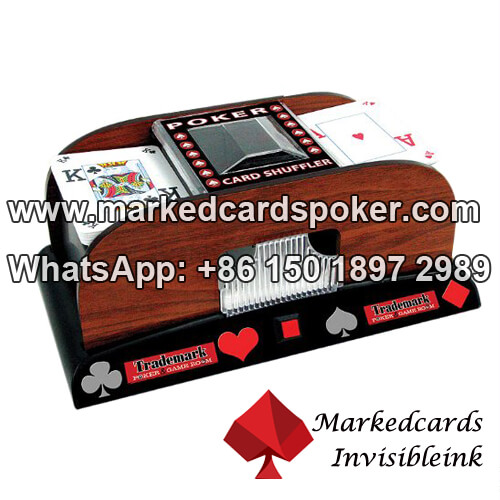 Cards shuffler scanning poker lens