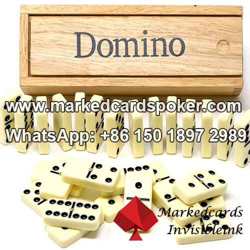 Unsichtbare Tinte zum Markieren von Domino